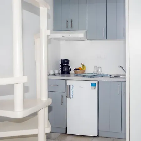 Depis & Apartment Naxos City